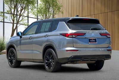 2023 Mitsubishi Outlander SEL Black Edition