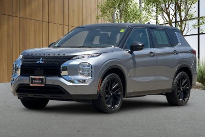 2023 Mitsubishi Outlander SEL Black Edition