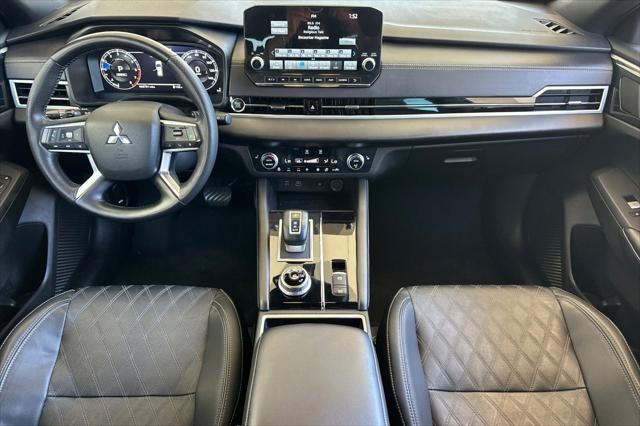 2023 Mitsubishi Outlander SEL Black Edition