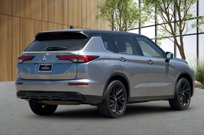 2023 Mitsubishi Outlander SEL Black Edition