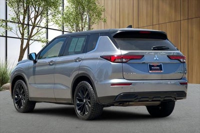 2023 Mitsubishi Outlander SEL Black Edition