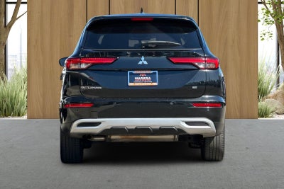 2024 Mitsubishi Outlander SE Black Edition w/Pano Roof