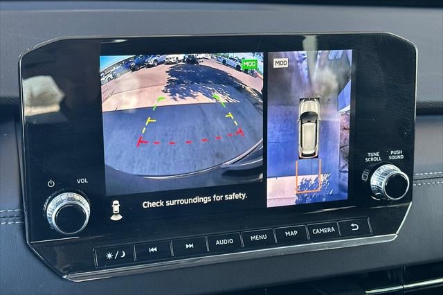 2024 Mitsubishi Outlander SE Black Edition w/Pano Roof