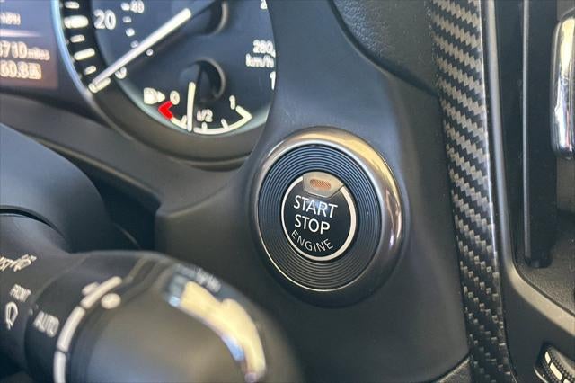2021 INFINITI Q60 Red Sport 400