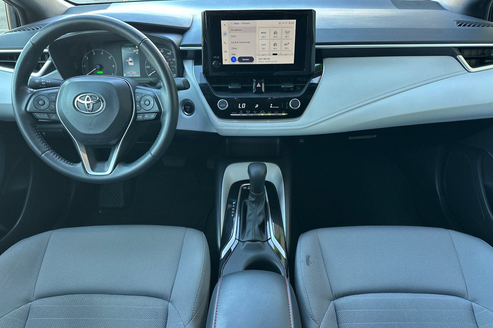 2024 Toyota Corolla Hybrid LE