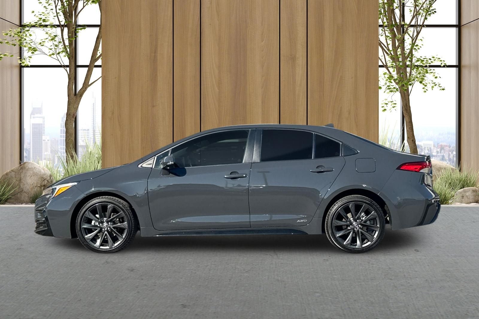 2024 Toyota Corolla Hybrid LE