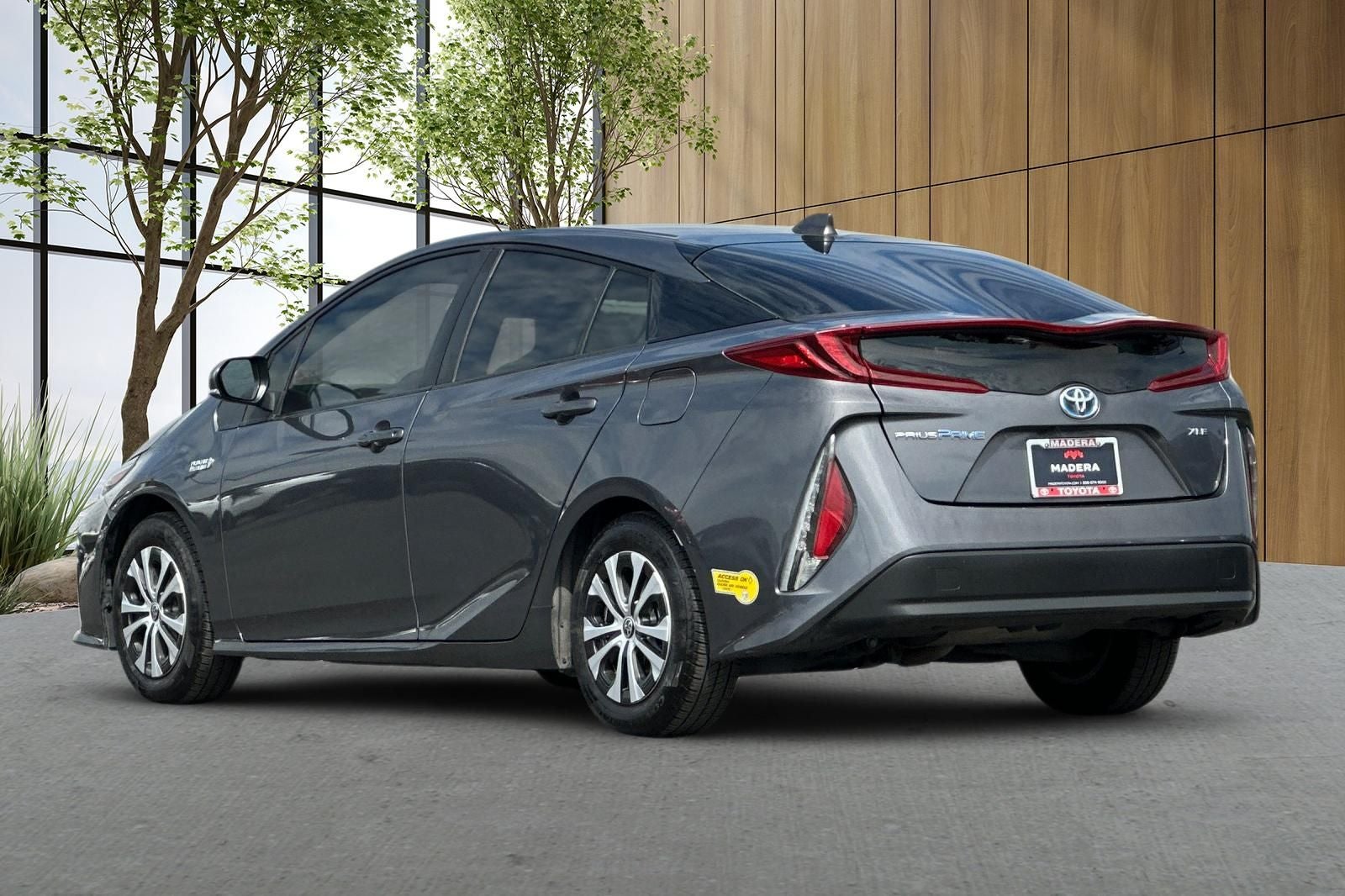 2022 Toyota Prius Prime XLE