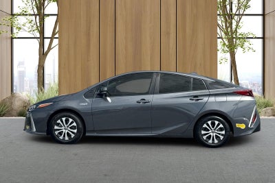 2022 Toyota Prius Prime XLE