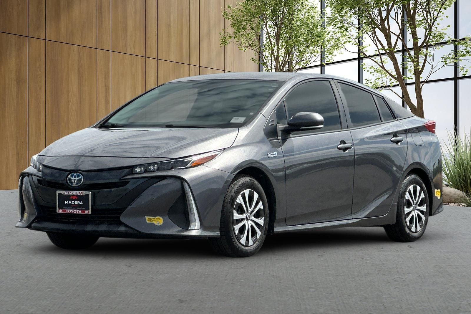 2022 Toyota Prius Prime XLE
