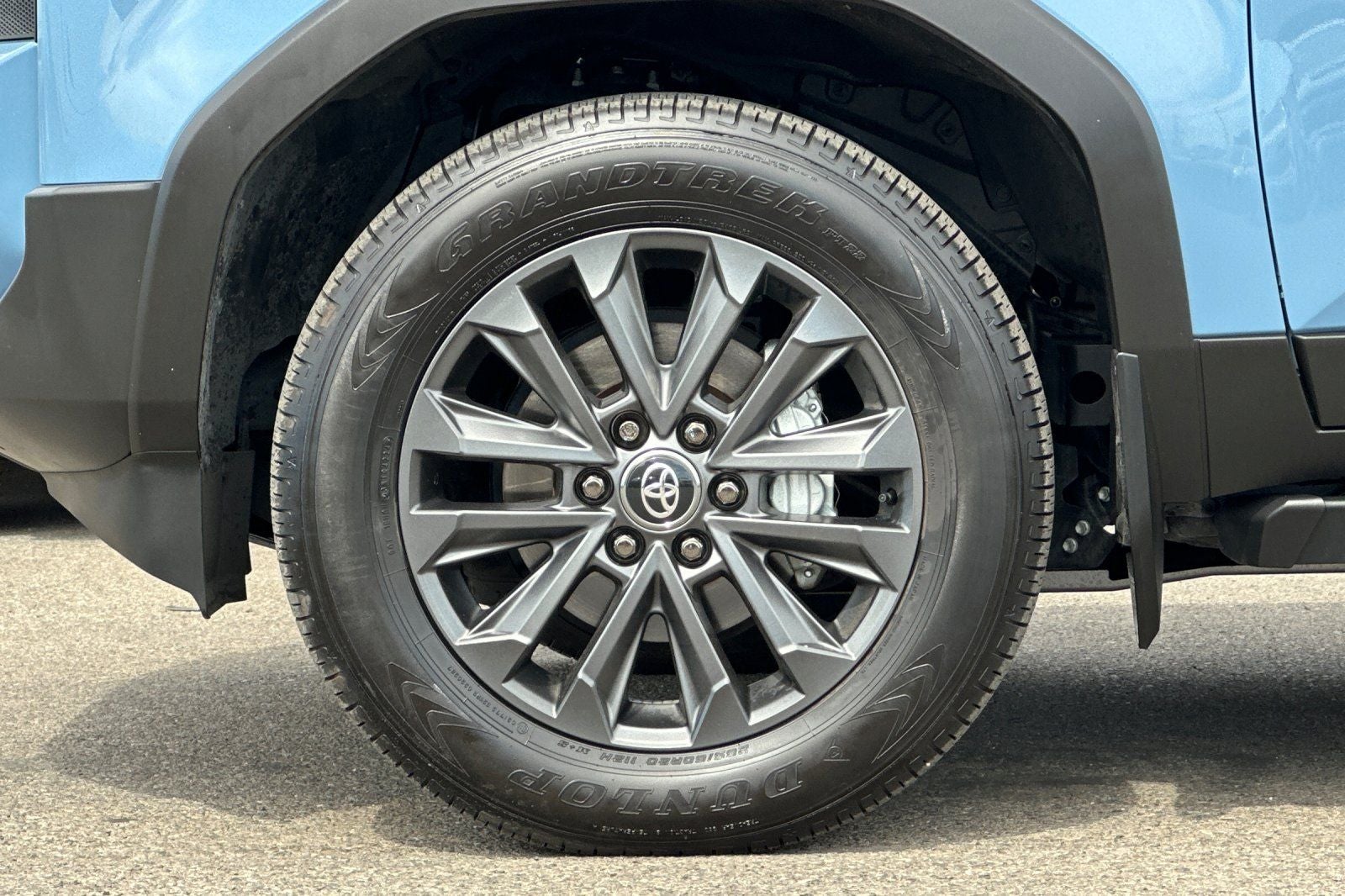 2025 Toyota Land Cruiser Base