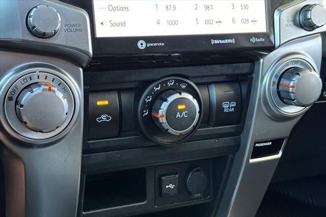 2023 Toyota 4Runner SR5 Premium