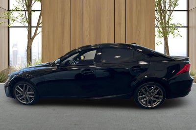 2017 Lexus IS 350