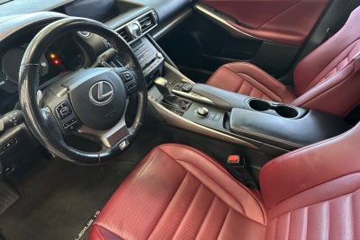 2017 Lexus IS 350