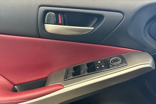 2017 Lexus IS 350