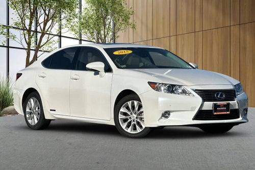 2015 Lexus ES 300h