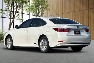 2015 Lexus ES 300h