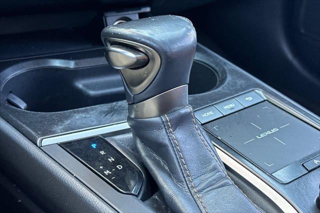 2019 Lexus UX 200 Base