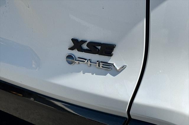 2025 Toyota RAV4 Plug-In Hybrid XSE
