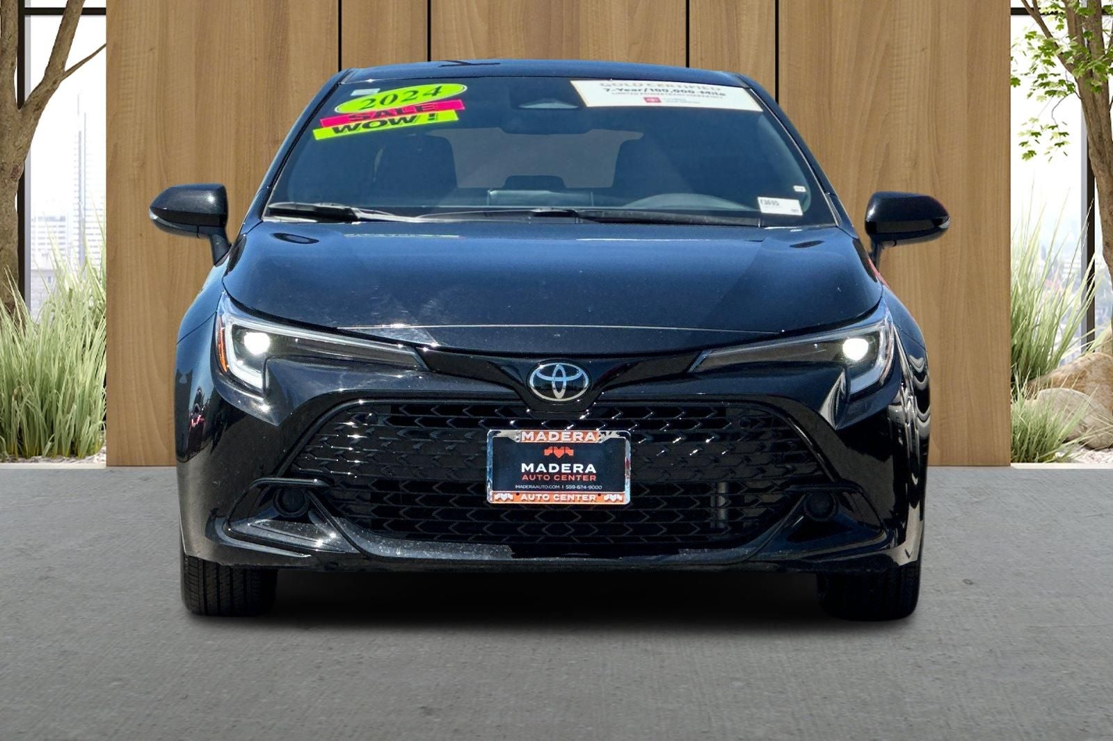 2024 Toyota Corolla Hatchback SE