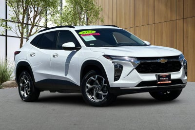 2024 Chevrolet Trax LT