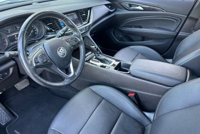 2018 Buick Regal Essence