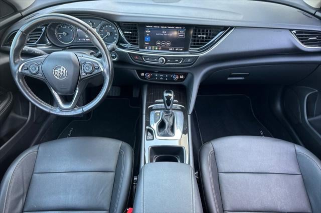 2018 Buick Regal Essence