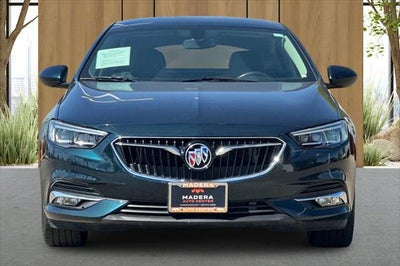 2018 Buick Regal Essence