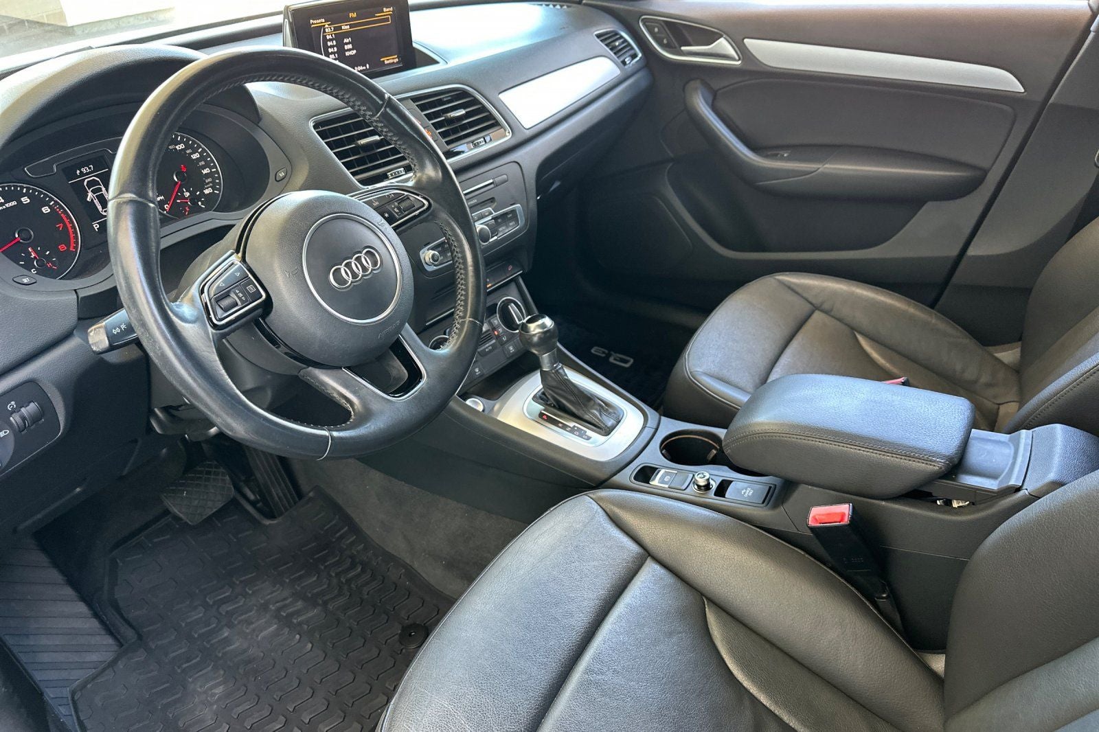 2017 Audi Q3 2.0T Premium