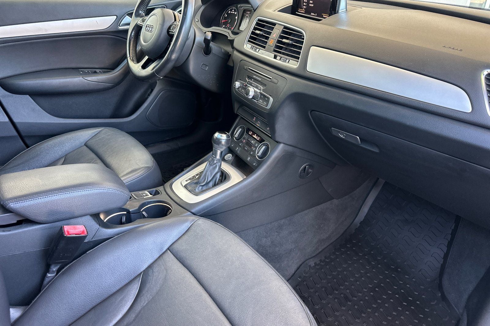 2017 Audi Q3 2.0T Premium