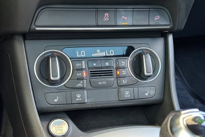 2017 Audi Q3 2.0T Premium