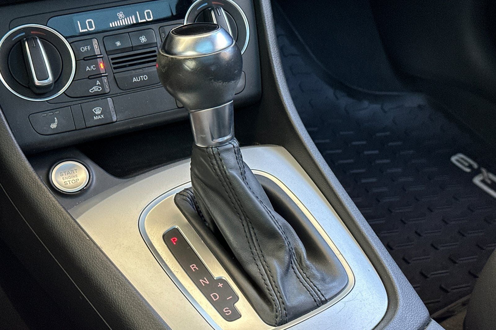 2017 Audi Q3 2.0T Premium