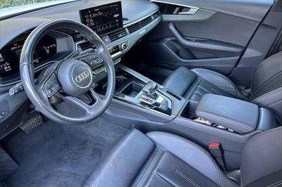 2022 Audi A4 45 S line Premium Plus quattro