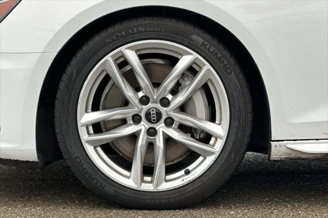 2022 Audi A4 45 S line Premium Plus quattro