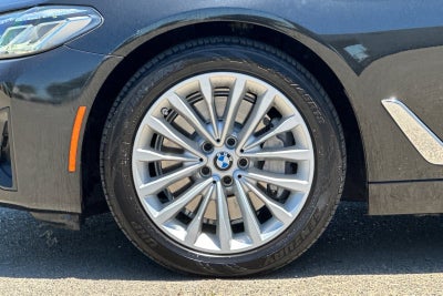 2021 BMW 5 Series 530i