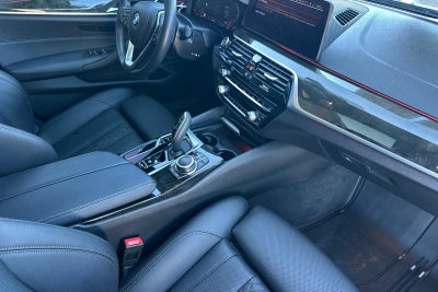 2022 BMW 5 Series 530i