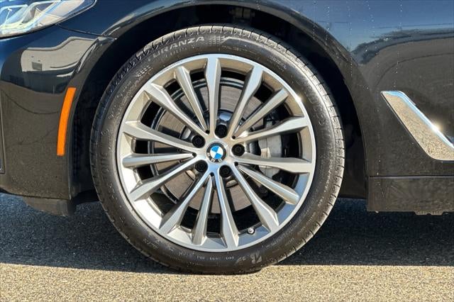 2022 BMW 5 Series 530i