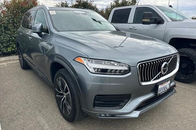 2020 Volvo XC90 T5 Momentum