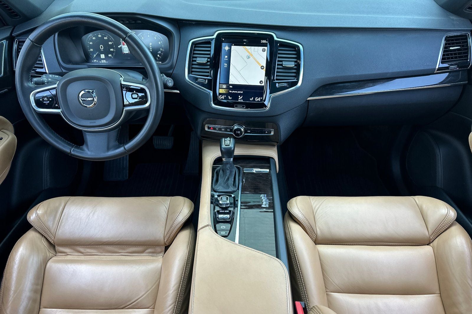 2018 Volvo XC90 T6 Momentum