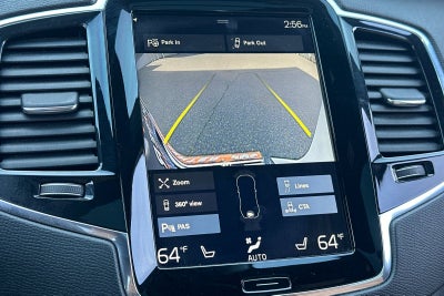 2018 Volvo XC90 T6 Momentum