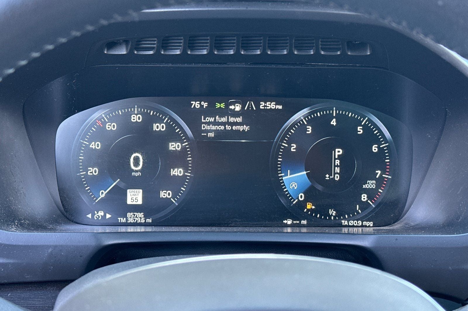 2018 Volvo XC90 T6 Momentum