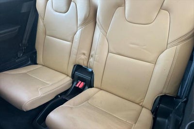 2018 Volvo XC90 T6 Momentum