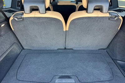 2018 Volvo XC90 T6 Momentum