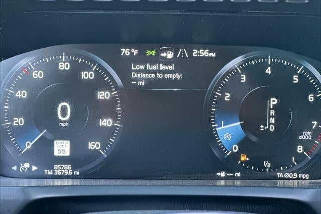 2018 Volvo XC90 T6 Momentum