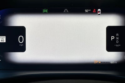 2023 Volvo XC40 B5 Plus Dark Theme